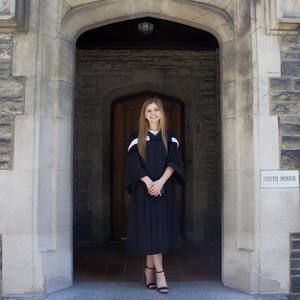 Meet your Posher, Stephanie